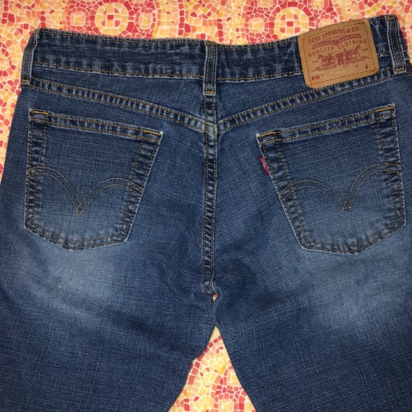 Women’s Levi’s Jeans 518 - Picture 12 of 13
